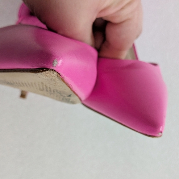 Schutz Linara Napa Leather Pump - Picture 5 of 8